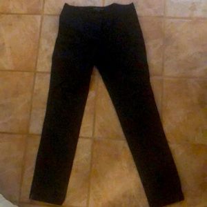 Theory size 6 black slim pants cotton/viscose/elastane.